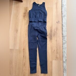 Stronger label Navy Blue Ribbed top leggings